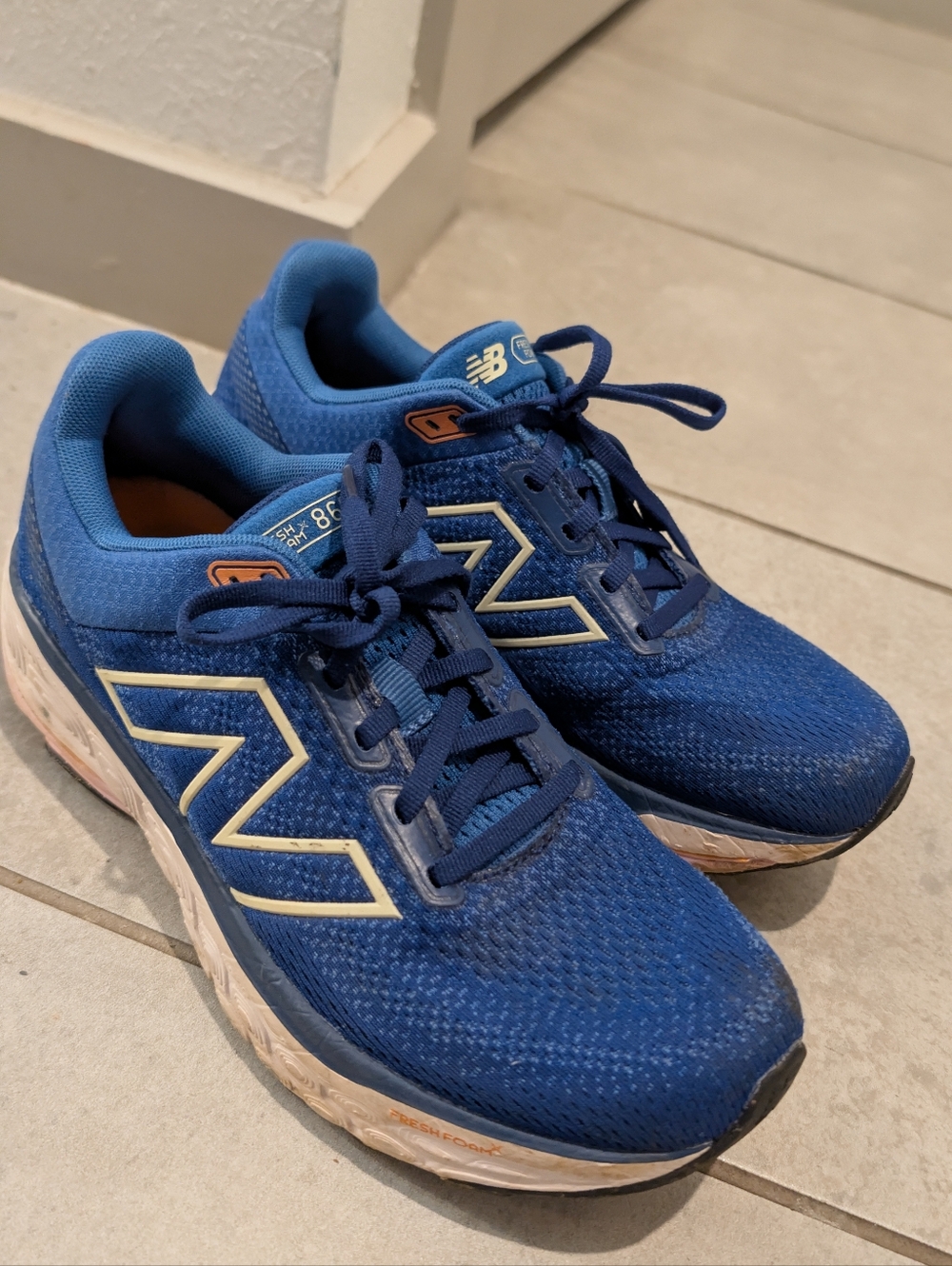 New Balance Fresh Foam 860